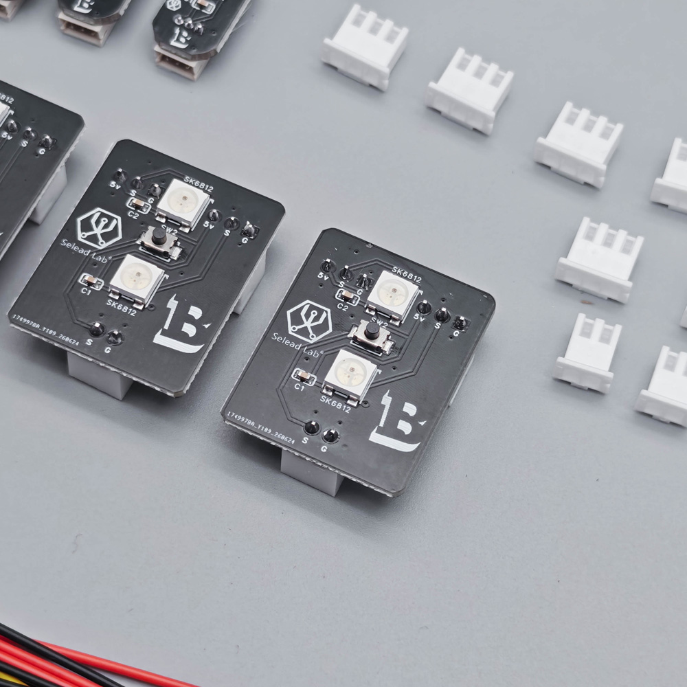 Seleadlab QuattroBox V2 – PCB  - Neopixel avis et prix